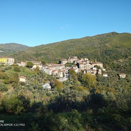 Casa Vacanze La Tosca Castelvecchio  エクステリア 写真